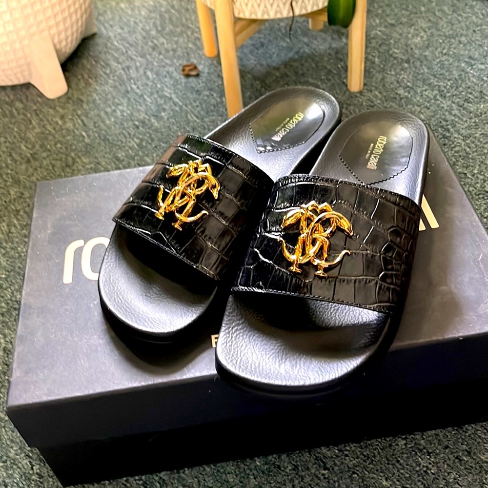 Croc-Embossed Leather Logo Slides roberto cavalli new